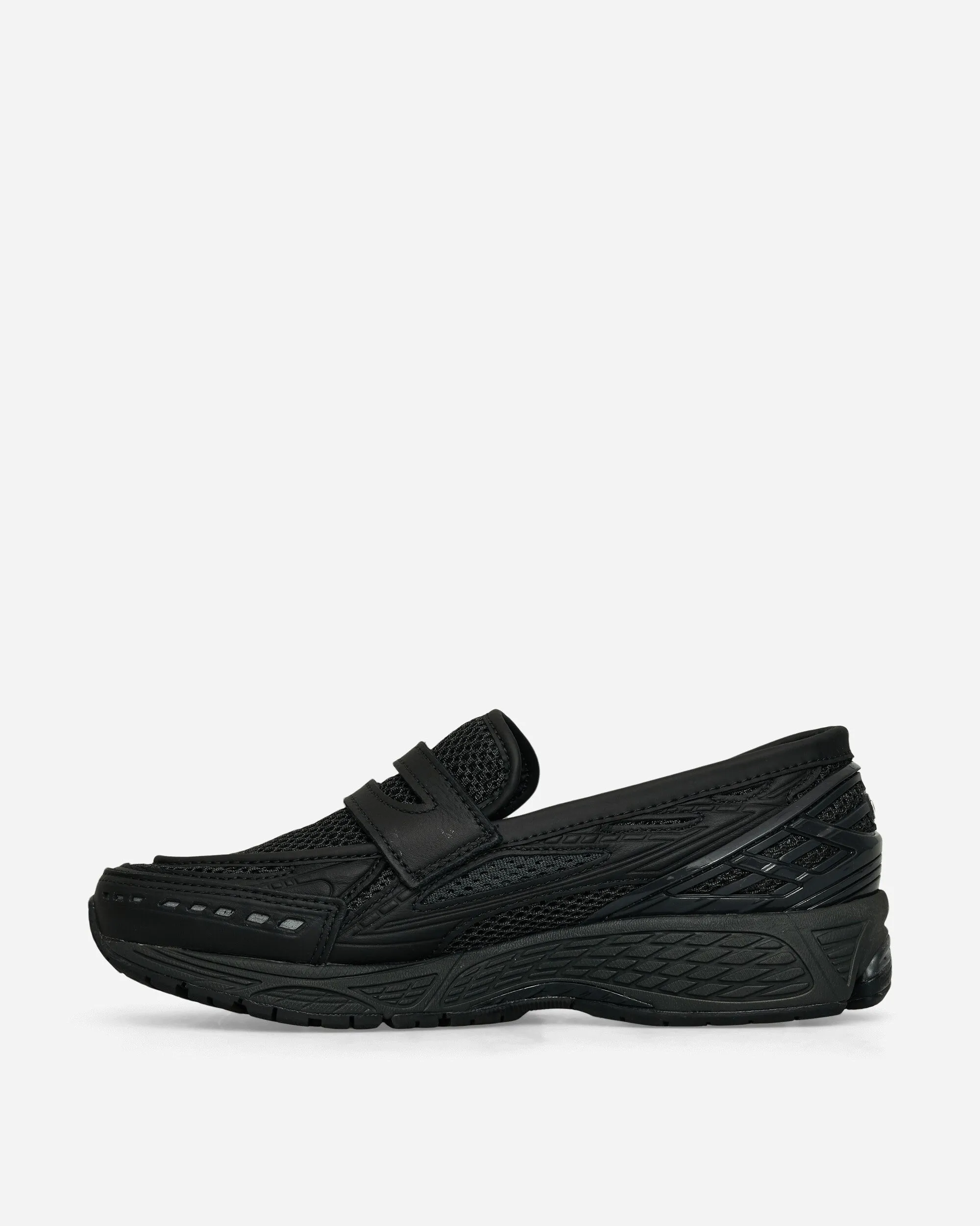 1906L Sneakers Noir / Fantôme
