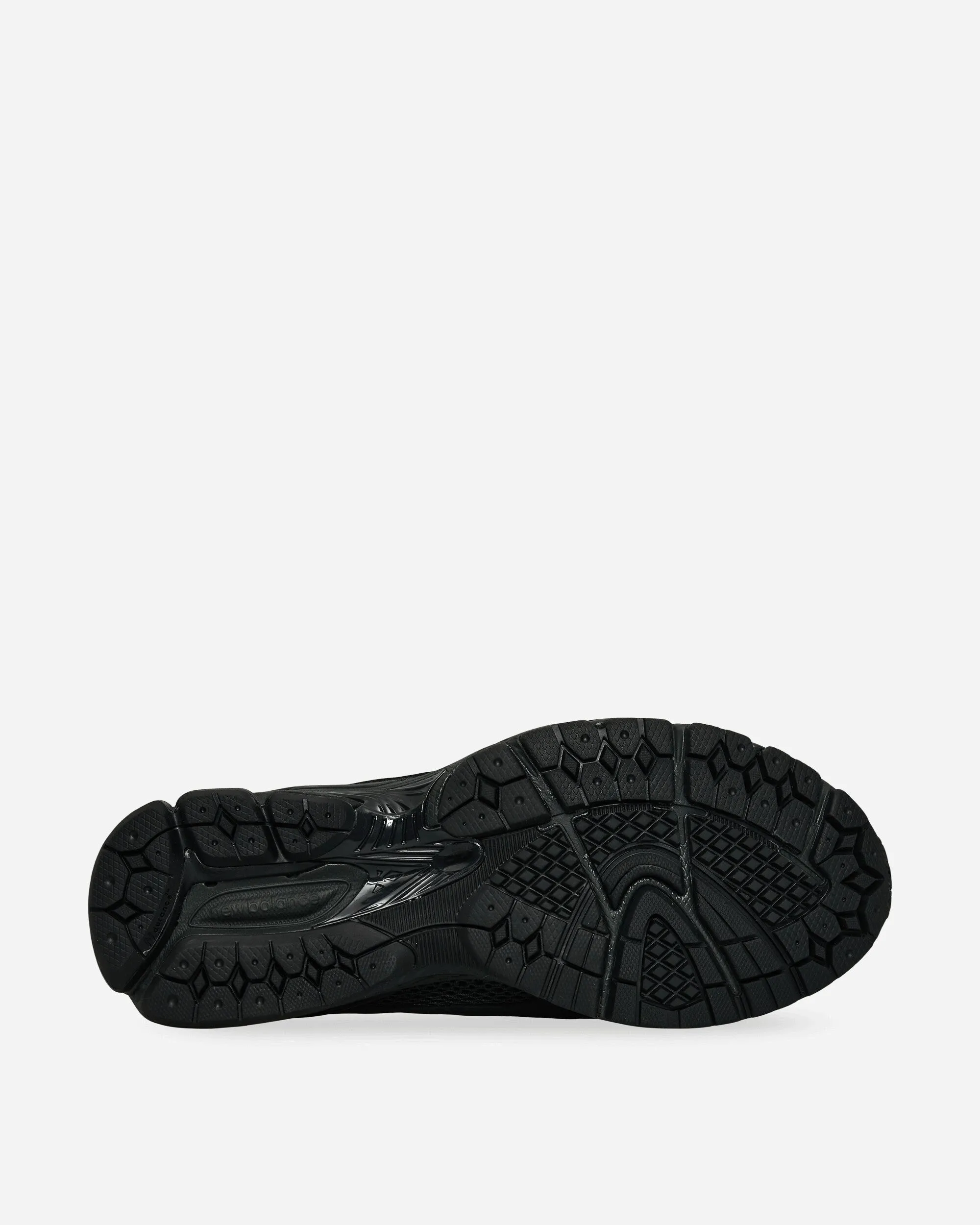 1906L Sneakers Noir / Fantôme