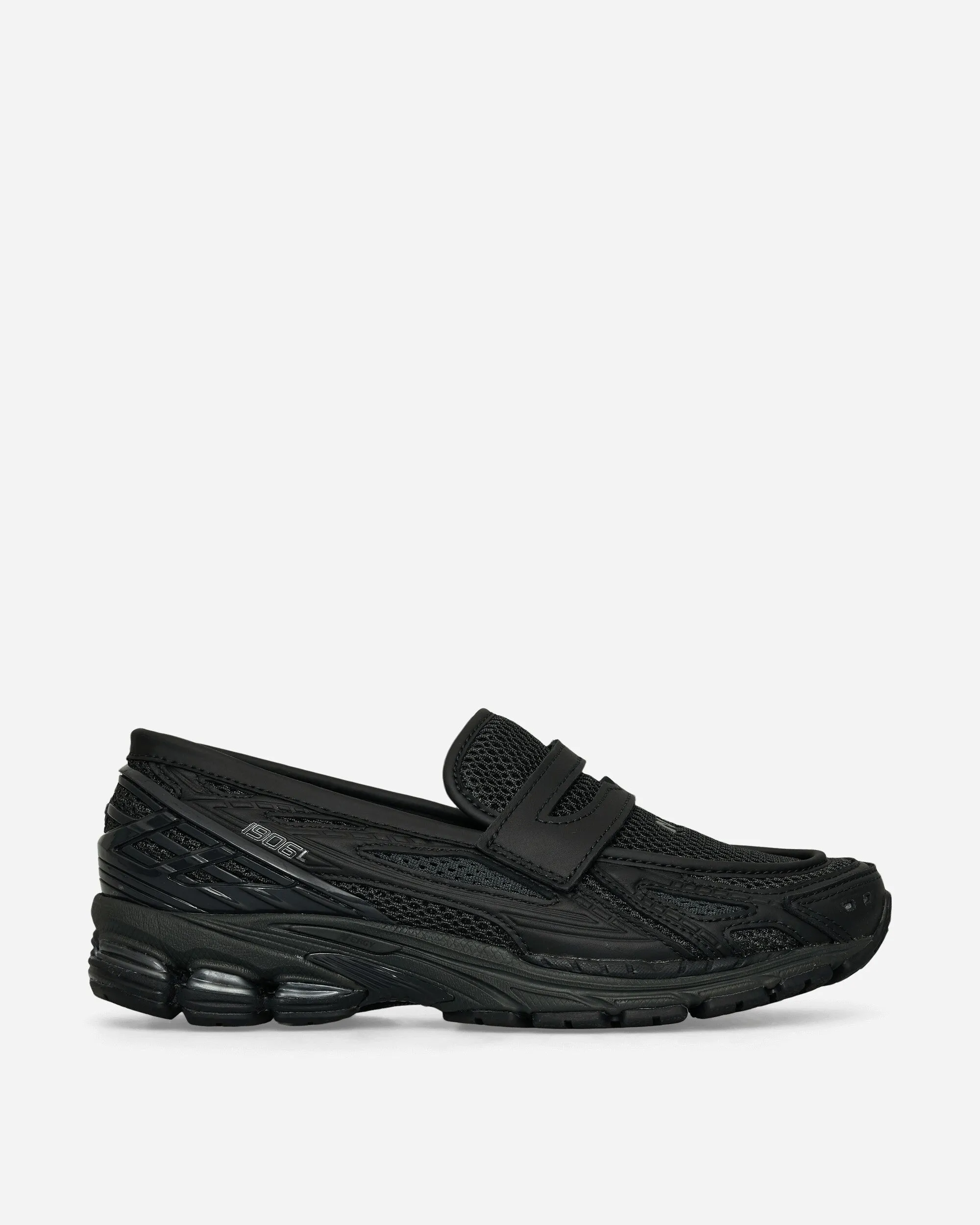 1906L Sneakers Noir / Fantôme