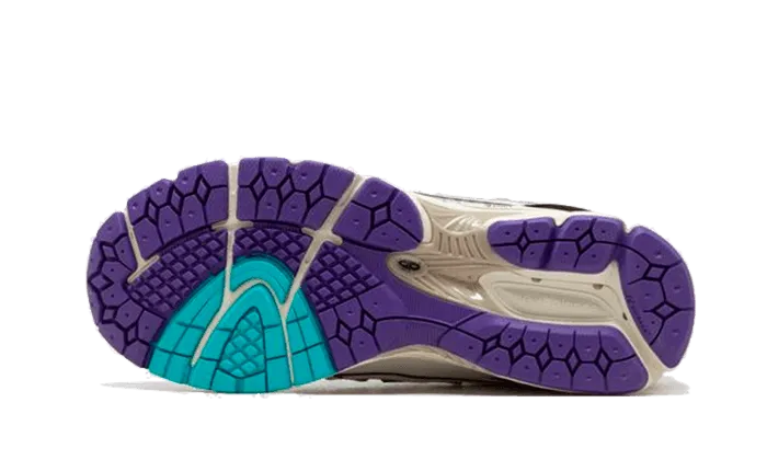 1906R Blanc Aqua Violet