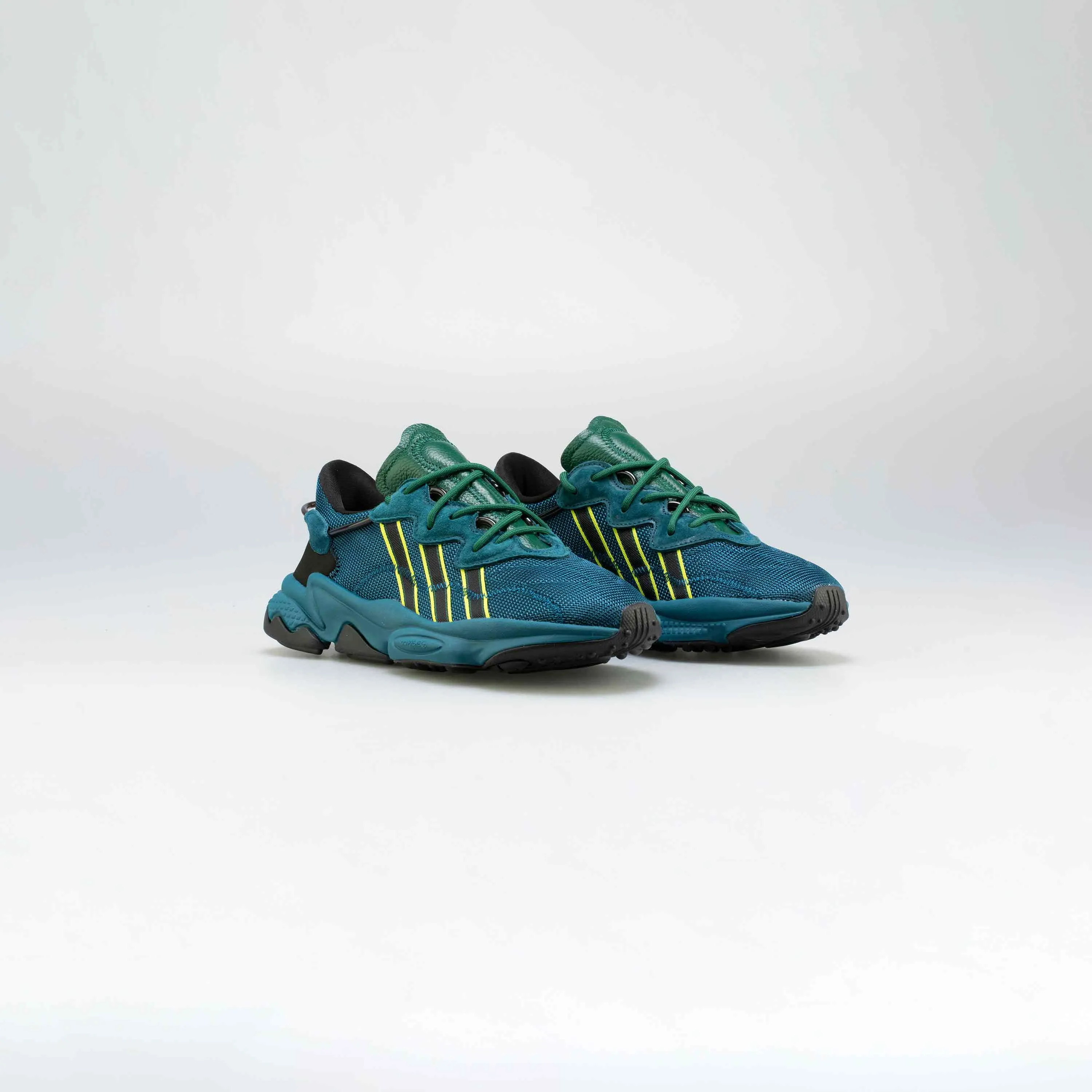 adidas Originals X Pusha T Ozweego Chaussure de Course Homme - Marine/Vert/Noir