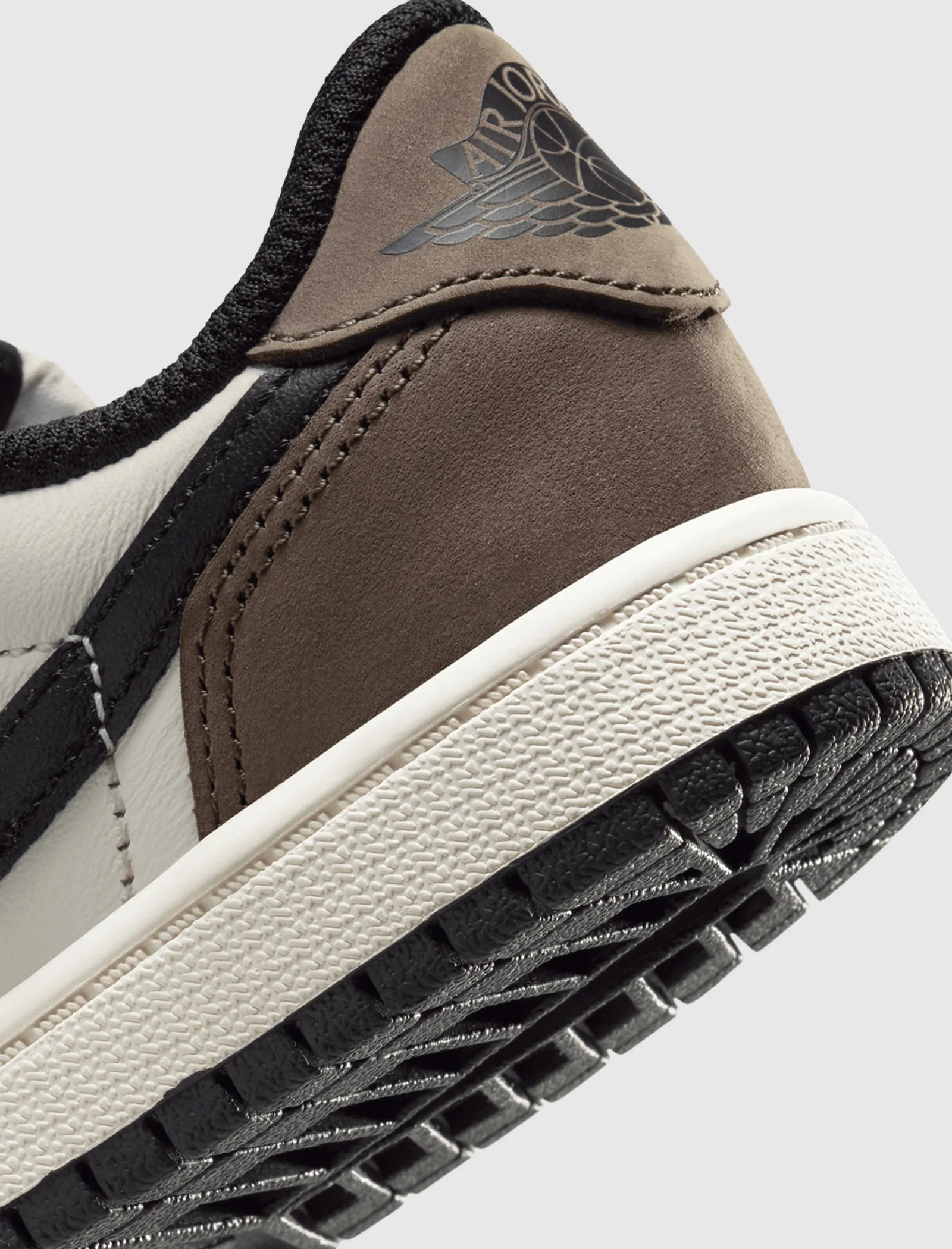 AIR JORDAN 1 LOW OG 