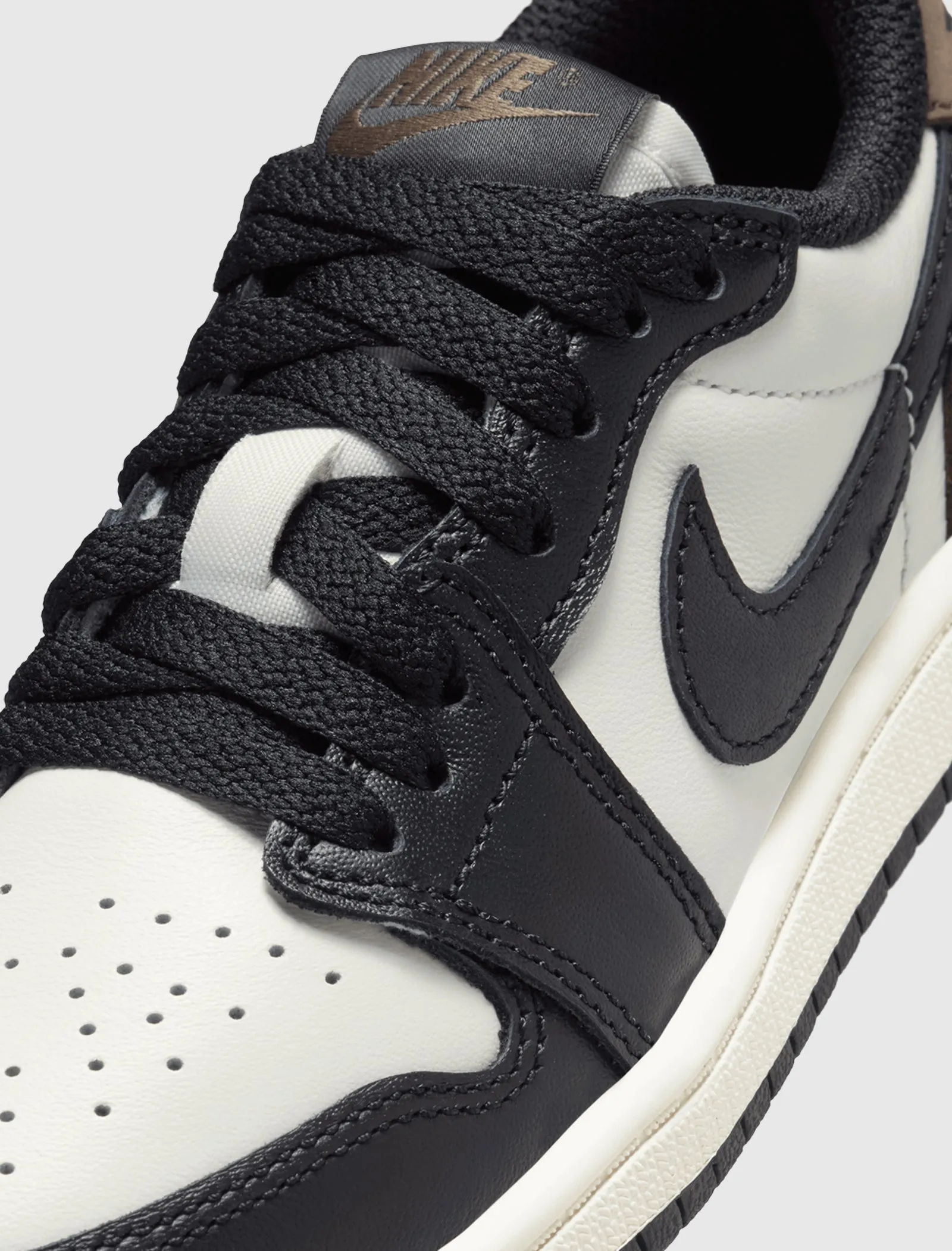 AIR JORDAN 1 LOW OG 