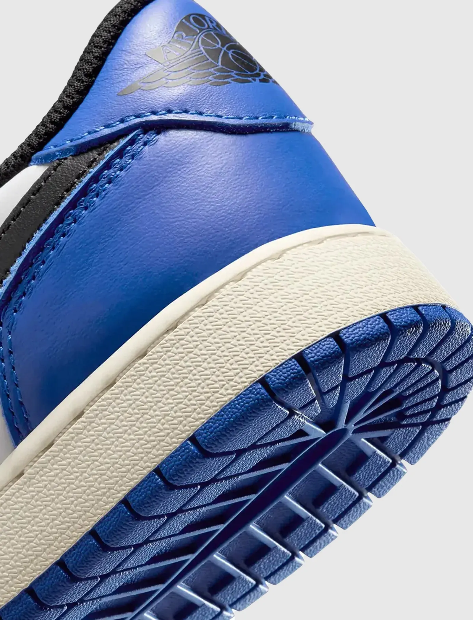 AIR JORDAN 1 LOW OG 