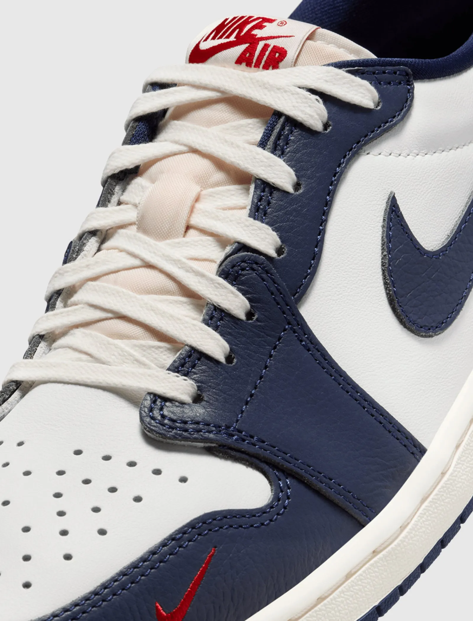 AIR JORDAN 1 LOW OG 