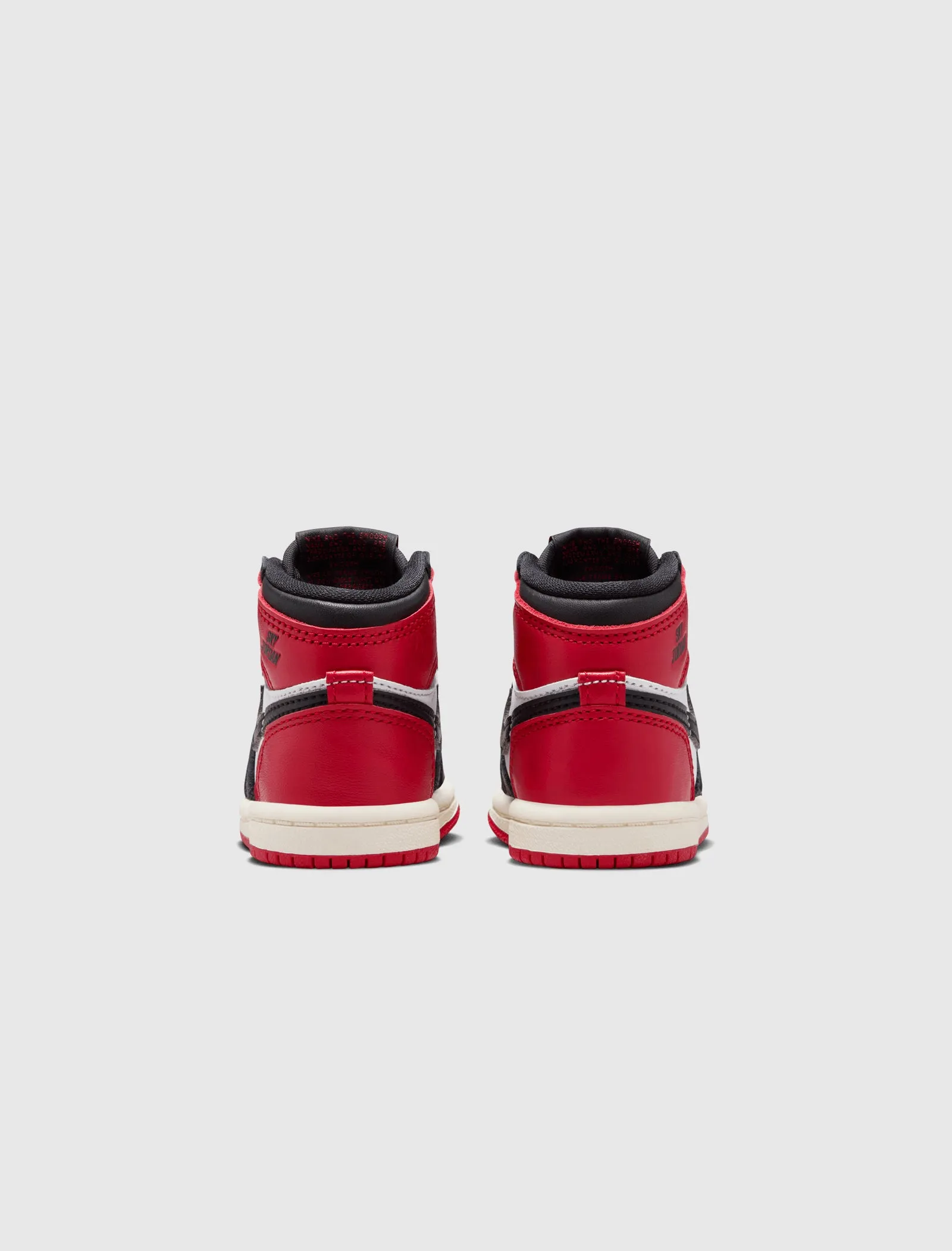 AIR JORDAN 1 RETRO HIGH OG 