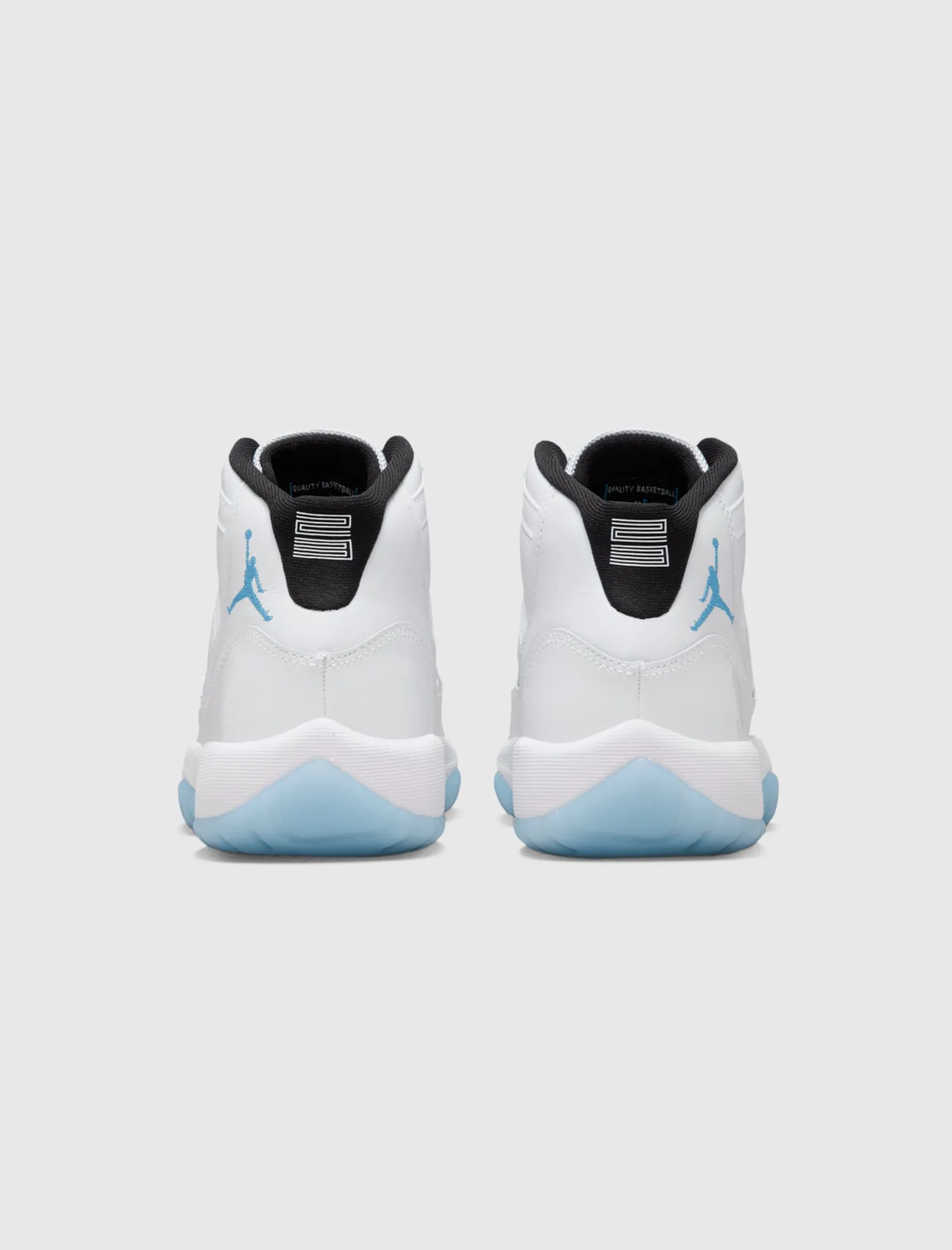 AIR JORDAN 11 RETRO 