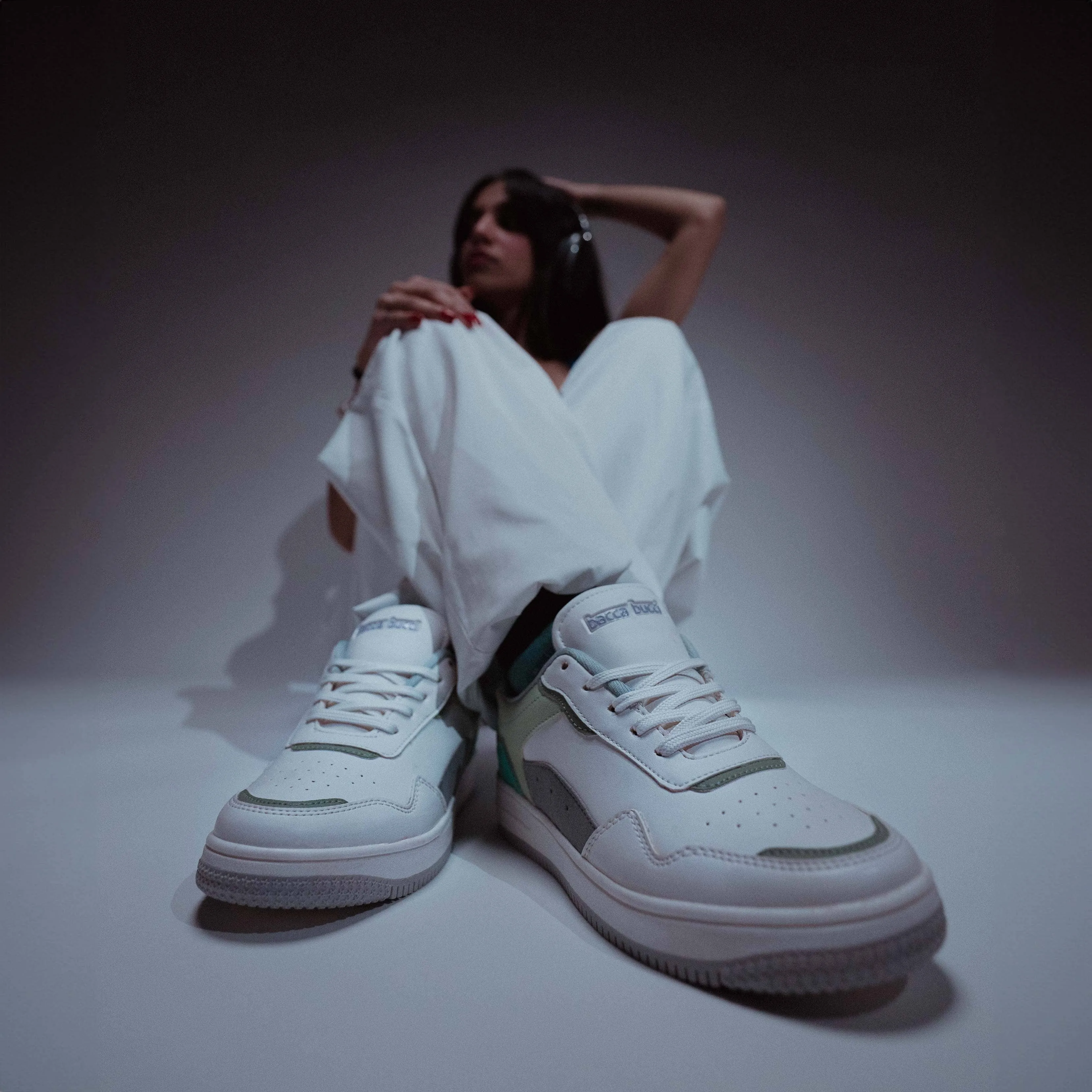 Bacca Bucci LUCY Sneakers basses à semelle plate pour femmes