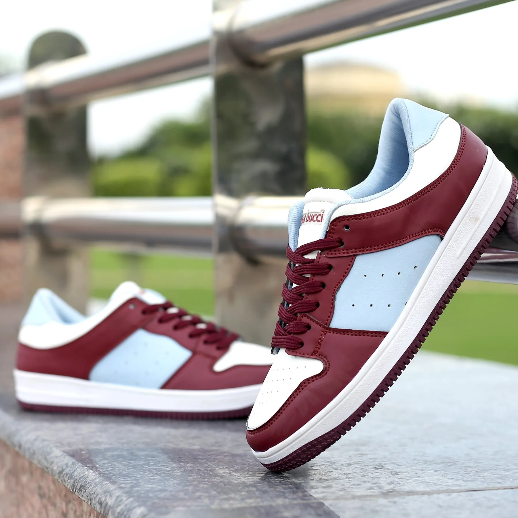 Bacca Bucci NORA Sneakers Basses à Semelle Plate pour Femmes