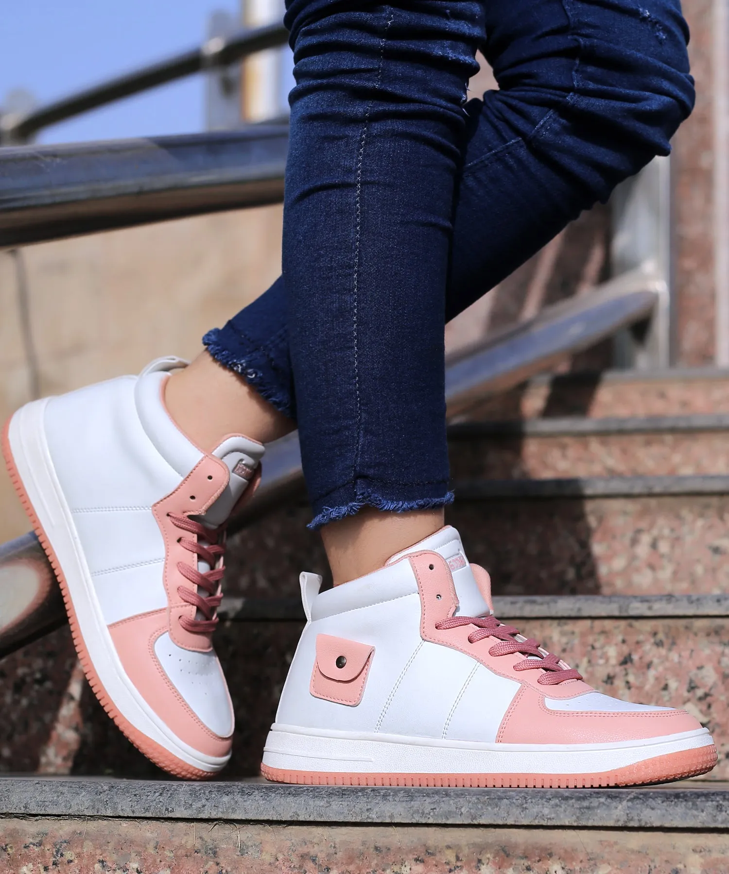 Bacca Bucci STELLAR Sneakers Femme à Tige Moyenne Mode