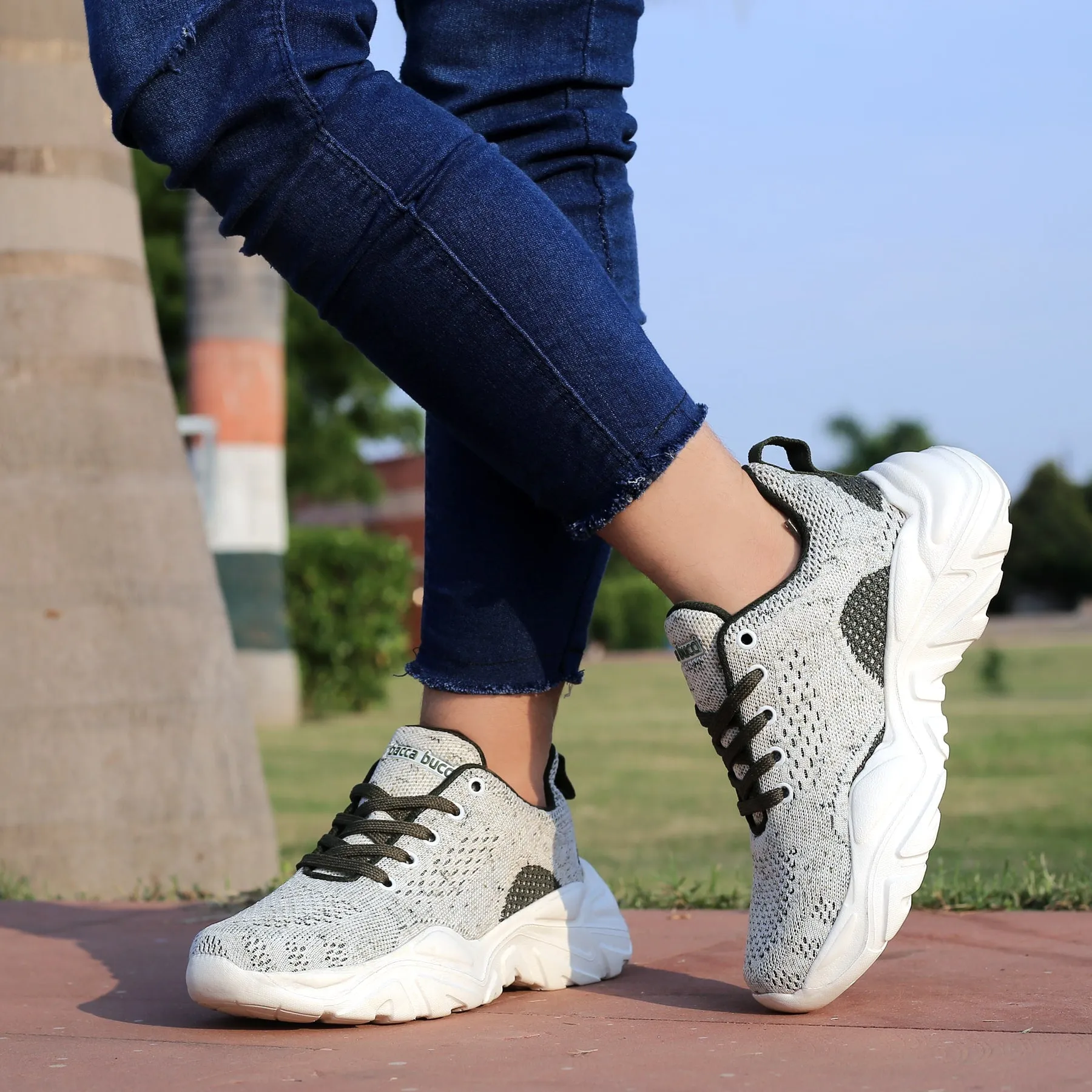 Bacca Bucci Femme CHARLOTTE Sneakers Mode à Plateforme Épaisse Basse