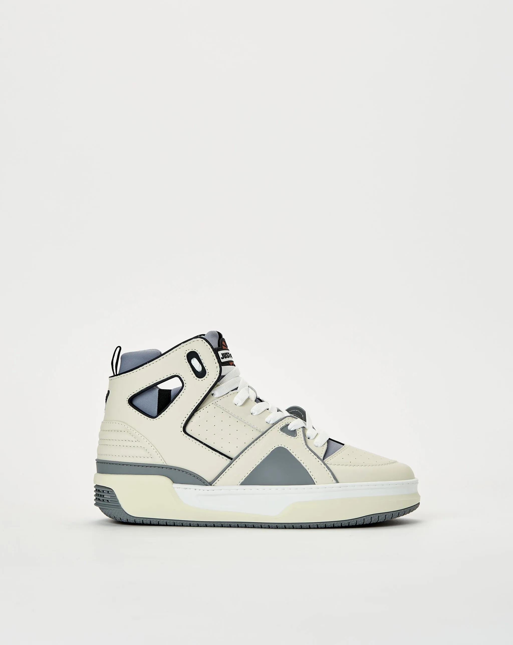 Salut Courtside de Basketball