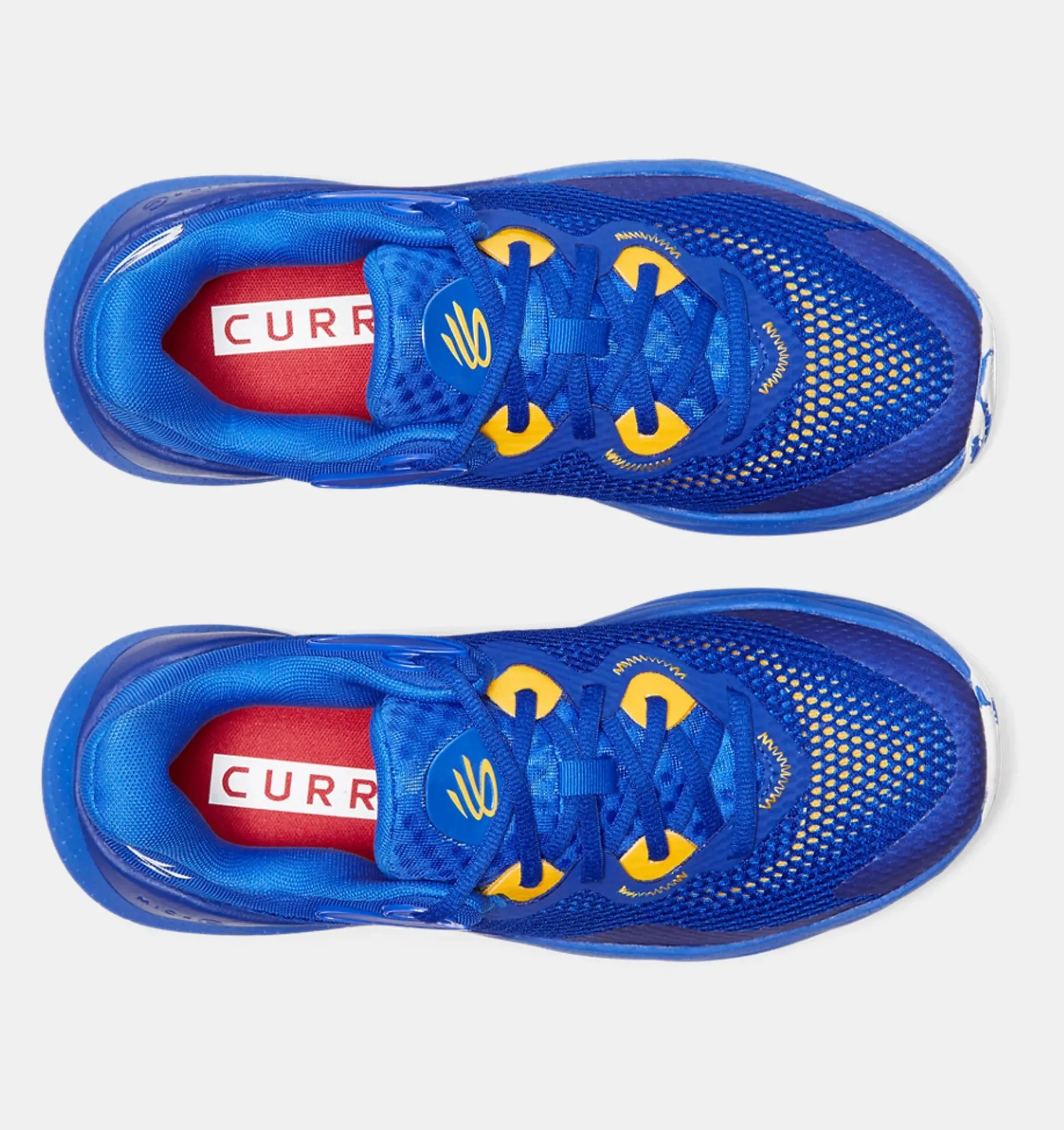 Éclaboussure de Curry 24