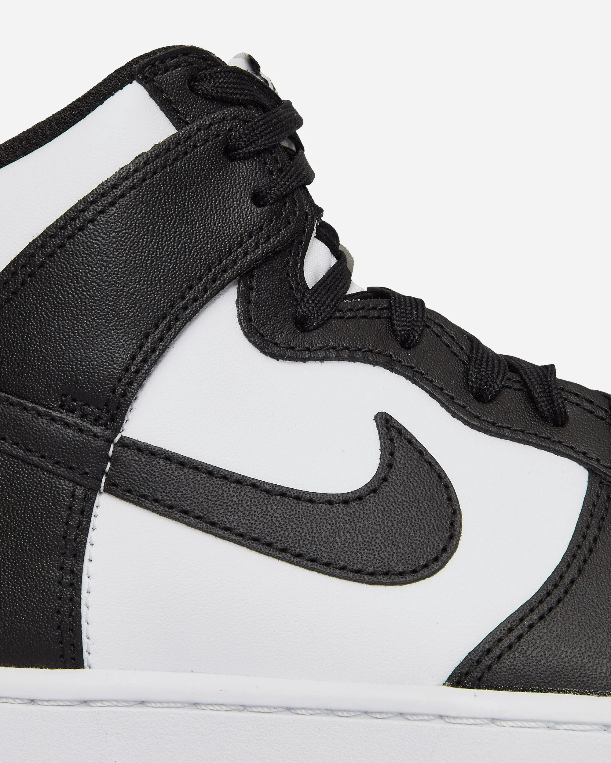 Baskets Dunk High Retro Blanc / Noir