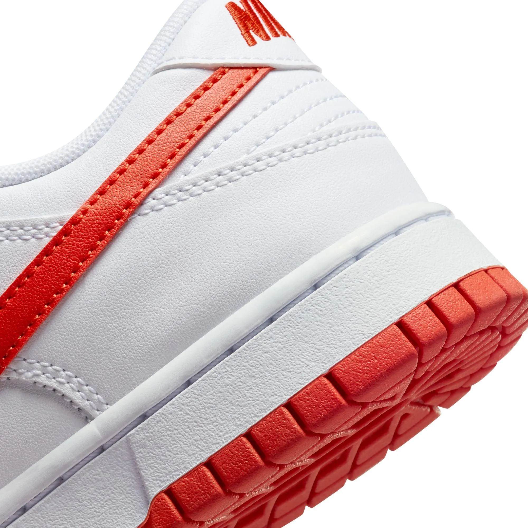 Dunk Low Retro 'Rouge Picante'