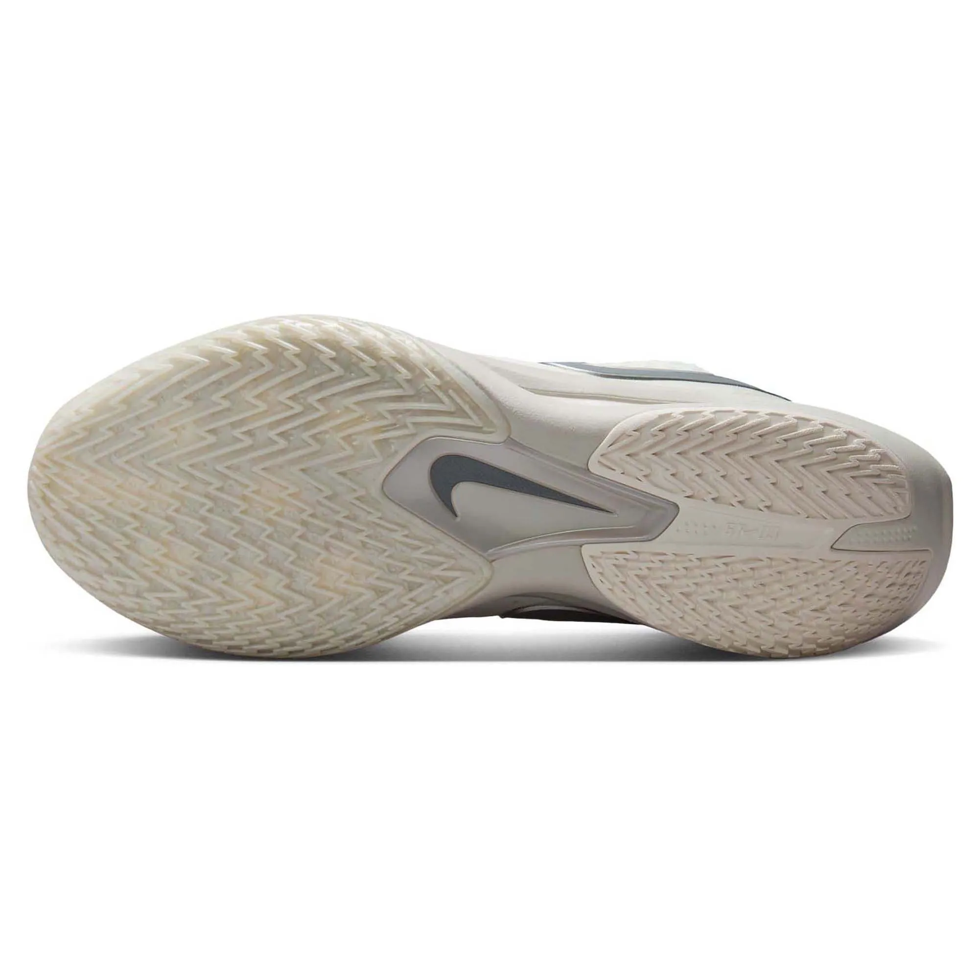 Chaussures de basketball pour hommes G.T. Cut 3