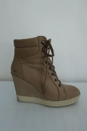 Hogan Rebel Wedge Sneakers en cuir beige Taille 39.5 à lacets haut