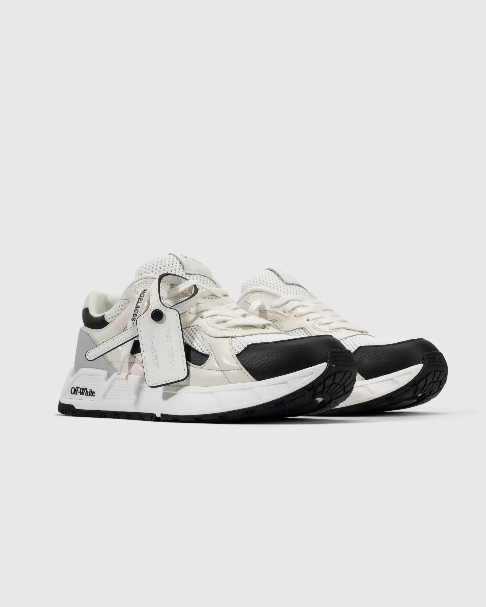 SNEAKERS DE DÉMARRAGE