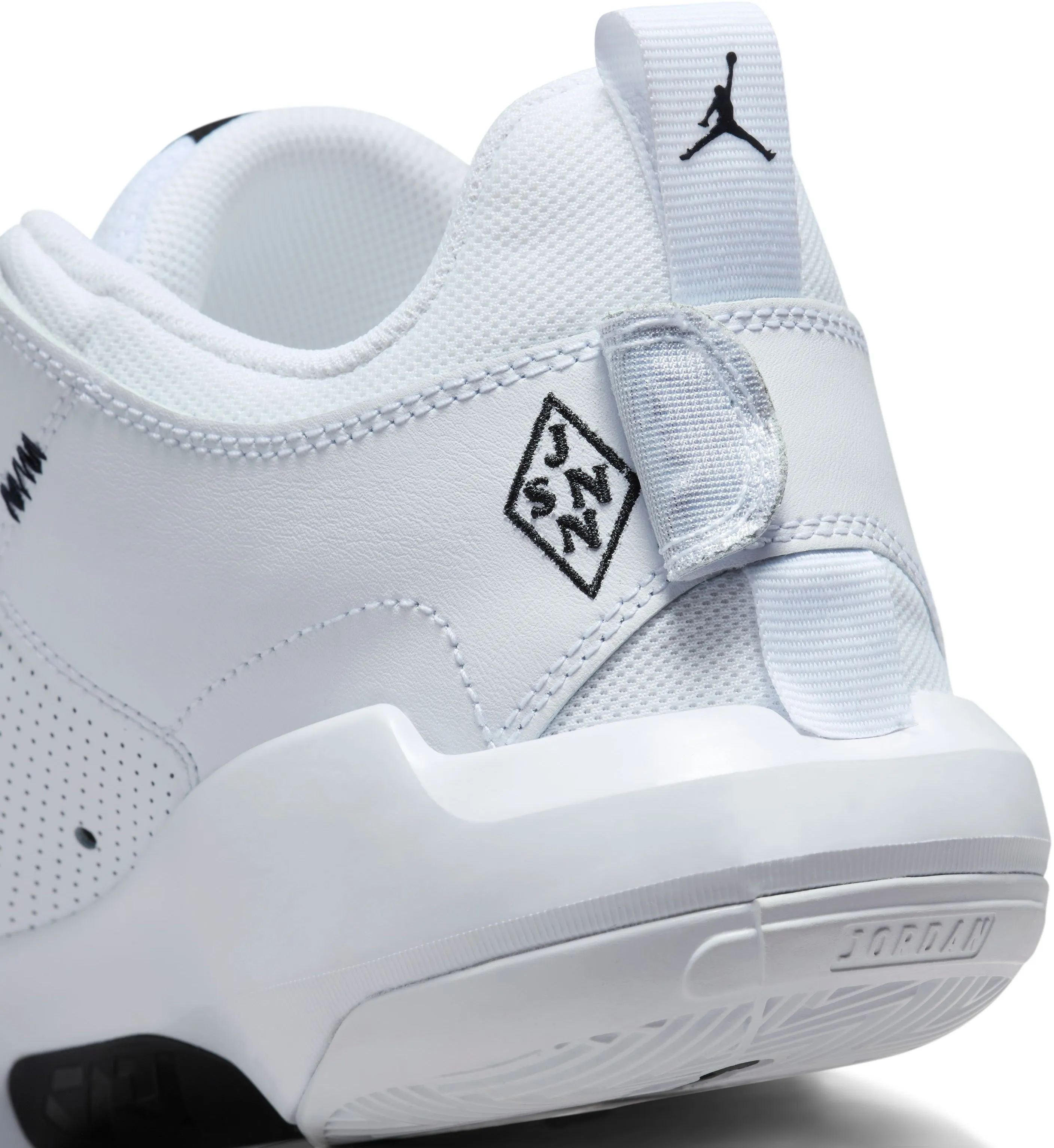 Chaussures de Basketball One Take 5