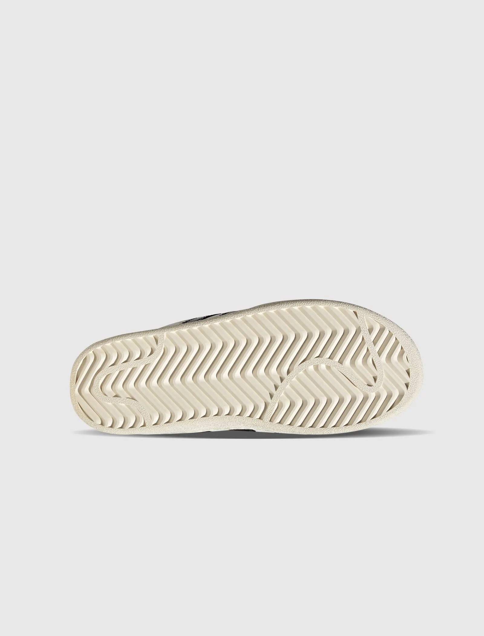 PHARRELL WILLIAMS SUPERSTAR 92 