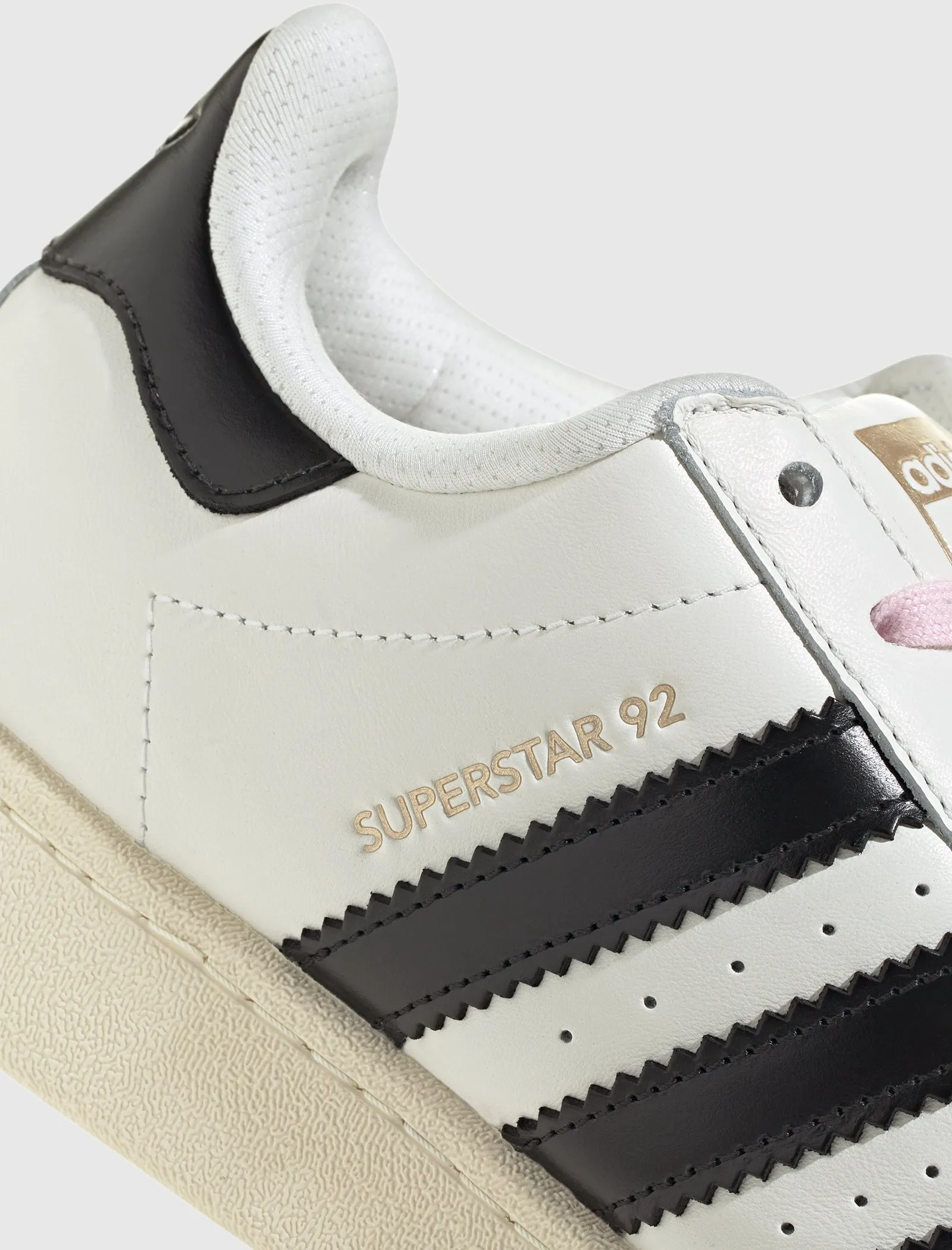 PHARRELL WILLIAMS SUPERSTAR 92 