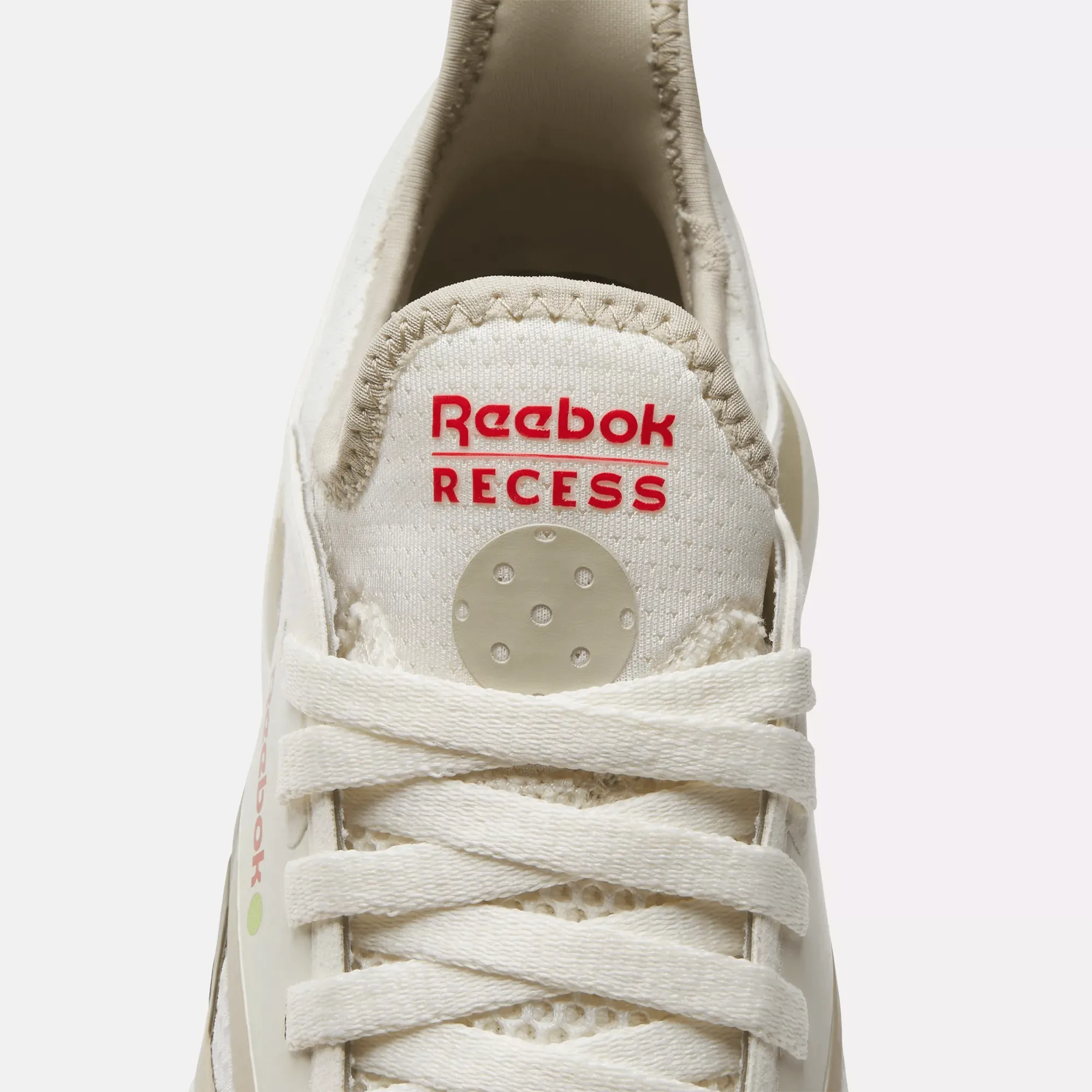 Chaussures Reebok Chaussures Reebok x Recess Nano Court