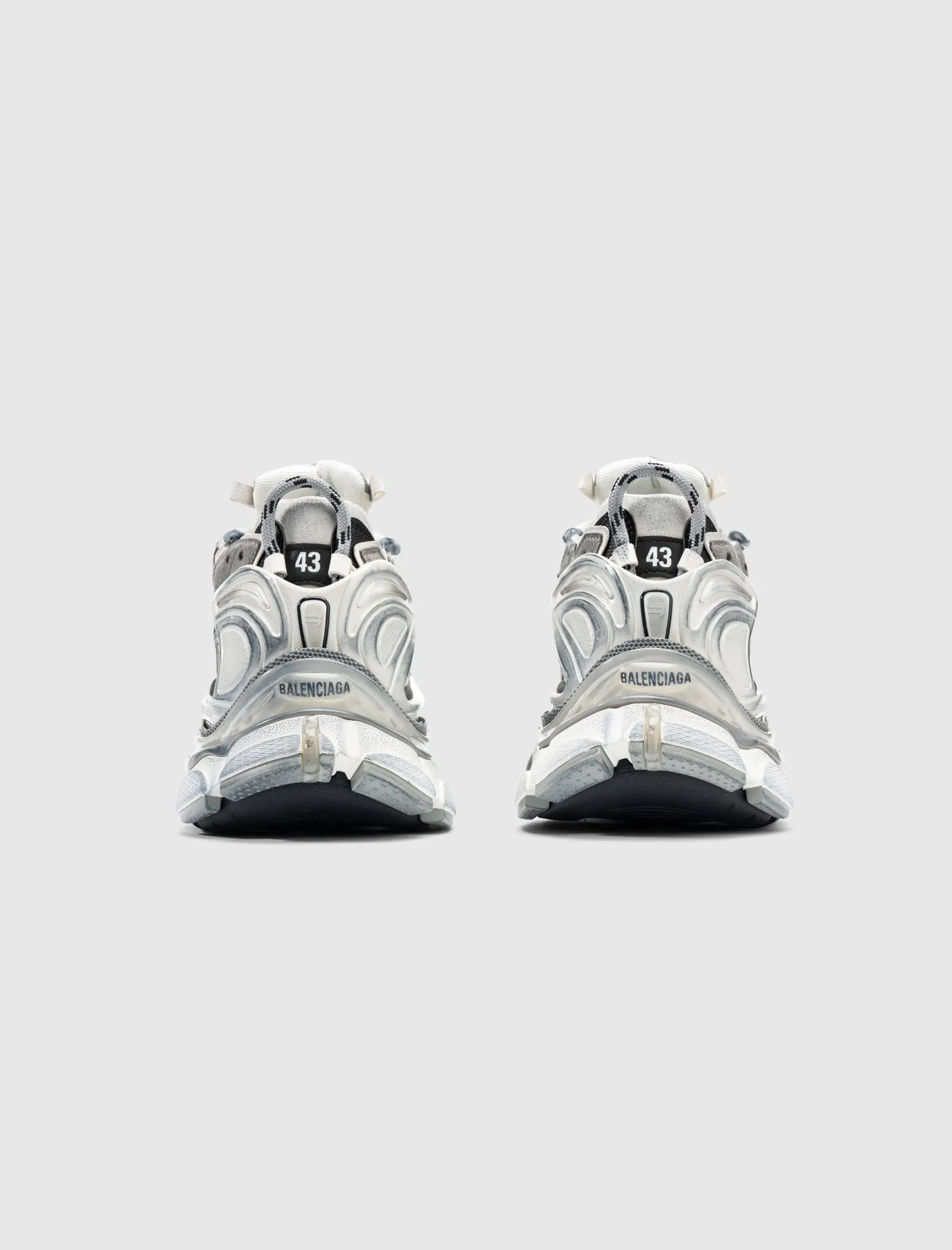 BASKET RUNNER
