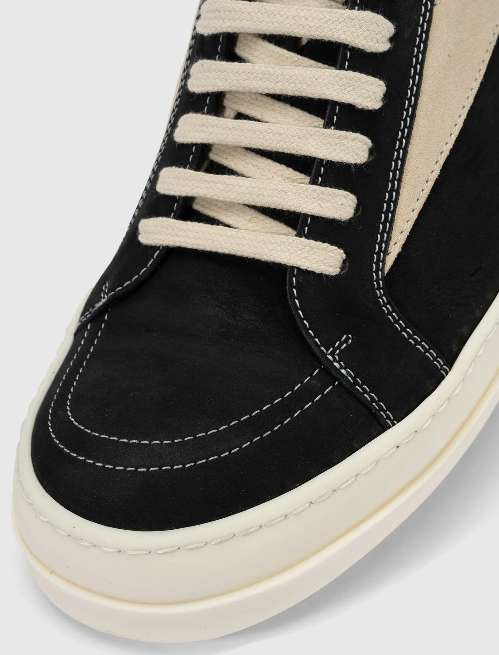 BASKETS VINTAGE EN CUIR