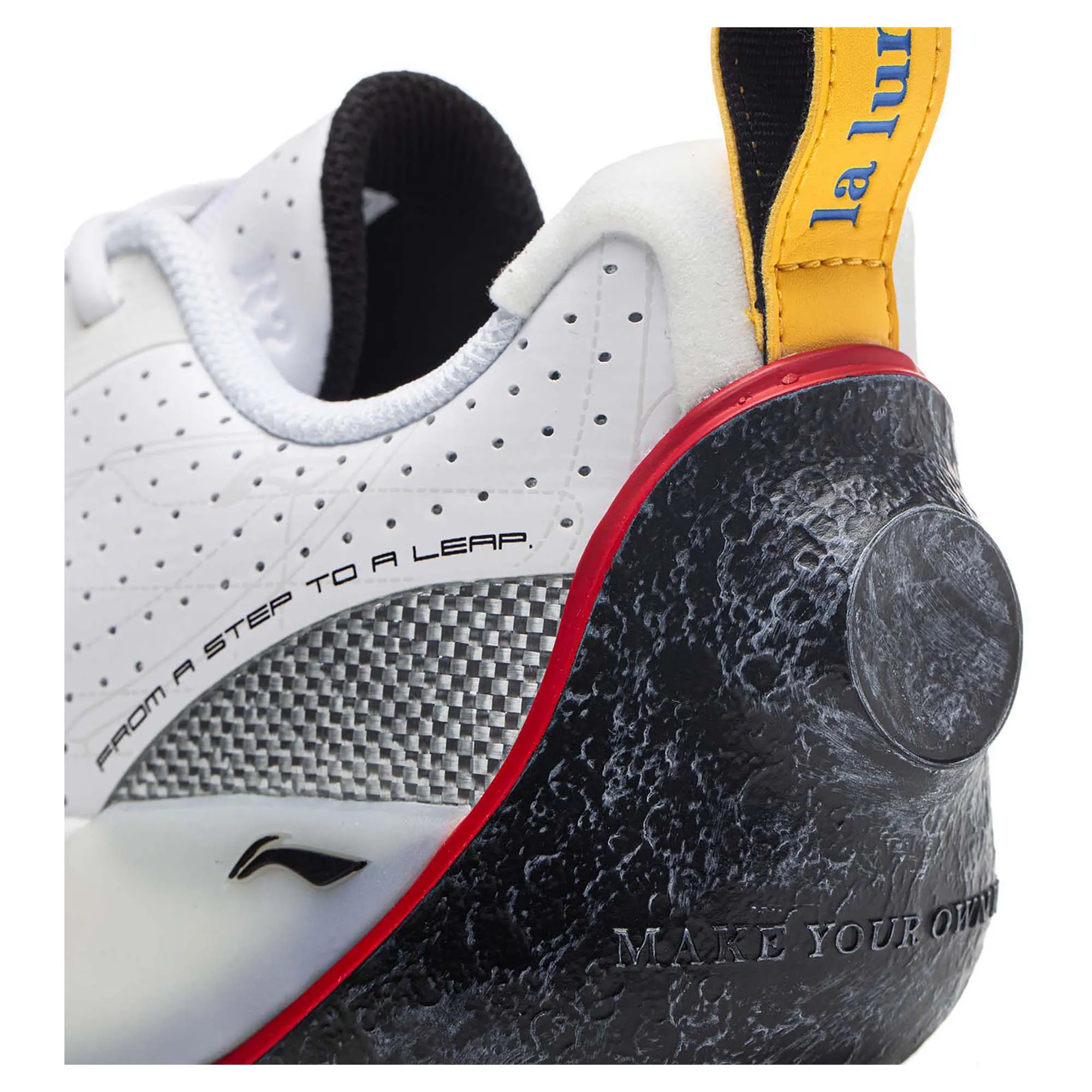 Chaussures de basketball pour hommes Wade All City 13 'Interstellaire'