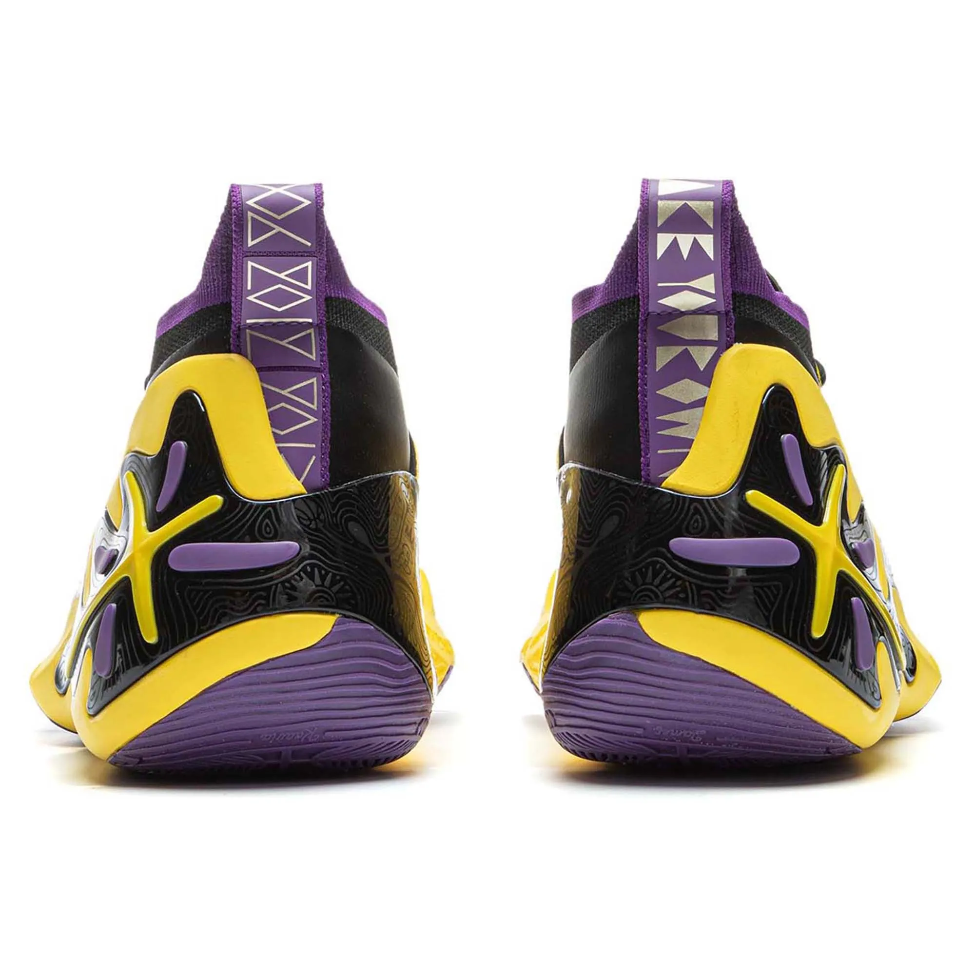 Chaussures de Basketball pour Homme Way Of Wade 11 Low 'Violet & Or'