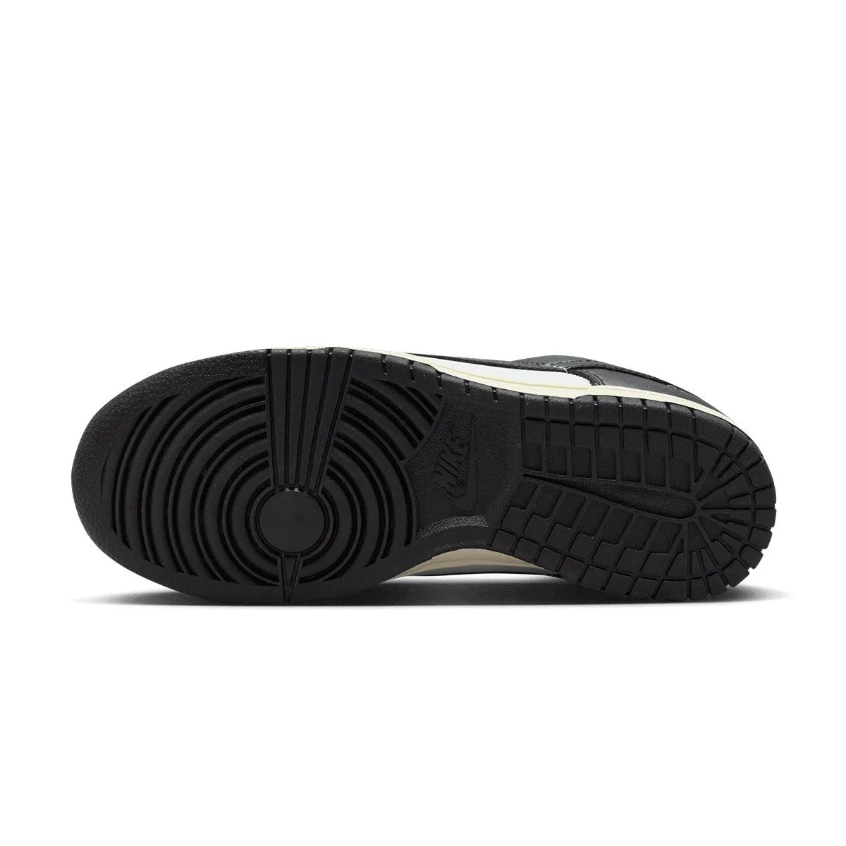 Wmns Dunk Low Premium 'Panda Vintage'