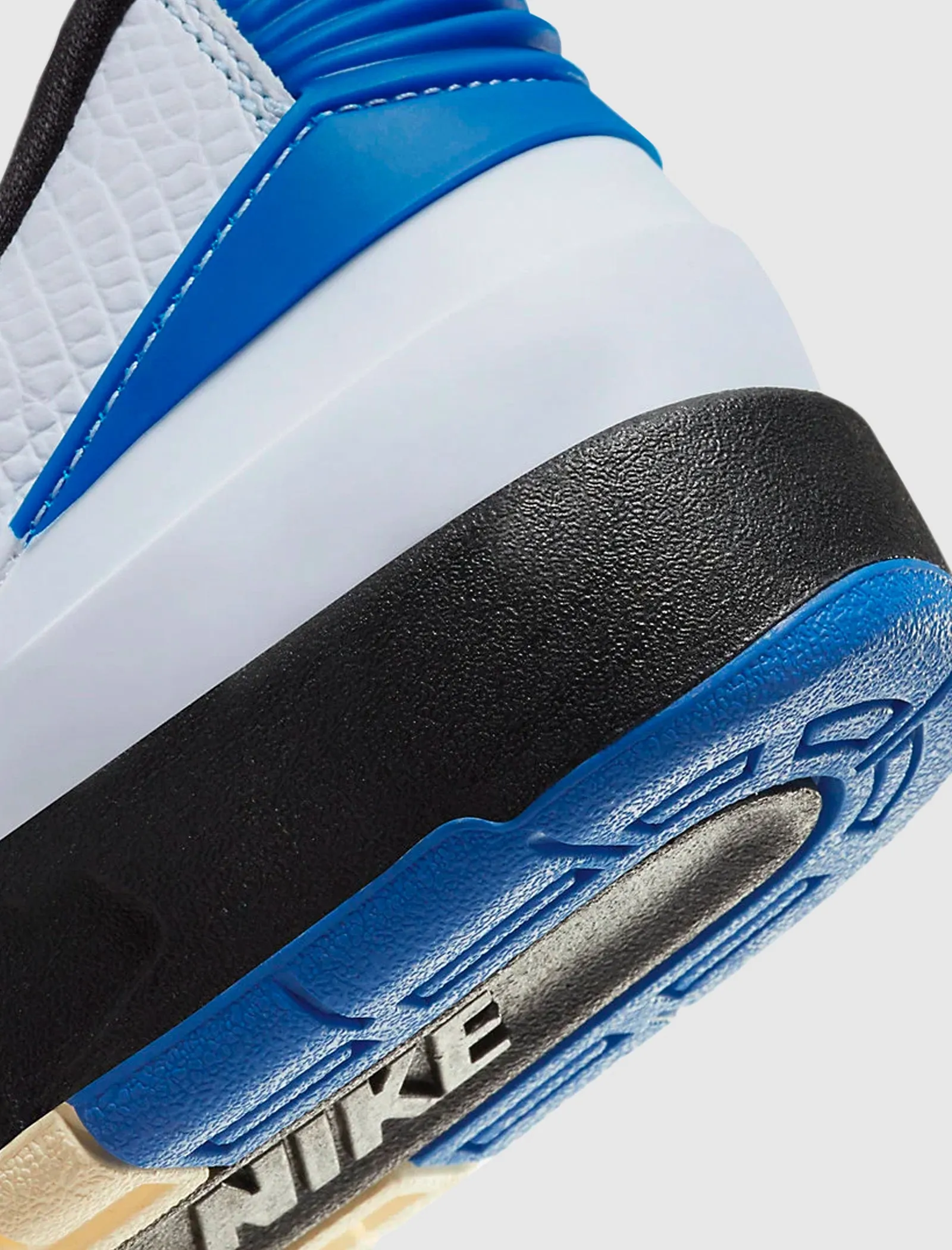 AIR JORDAN 2 RETRO LOW POUR FEMME 