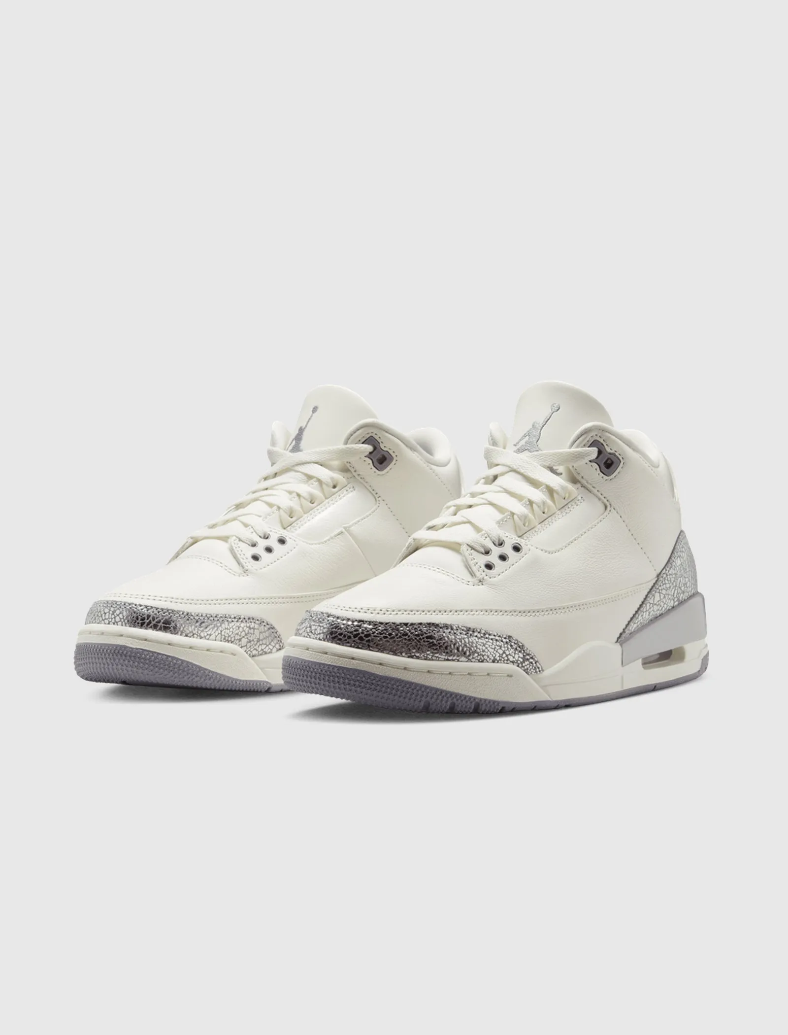 AIR JORDAN 3 RETRO 