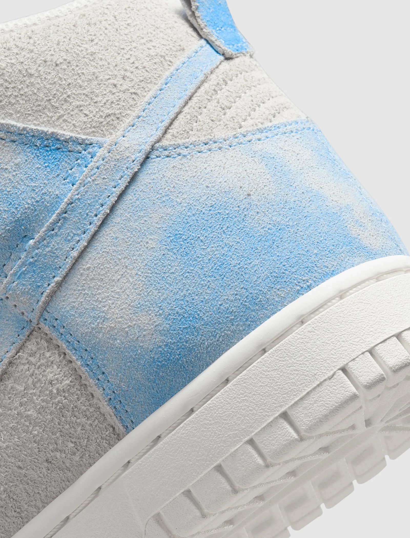 NIKE DUNK HIGH SE POUR FEMME 
